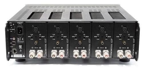 Bryston 9B Cubed 5 Channels (17”) Black