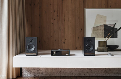 Ruark Audio R610 Satin Charcoal Lacquer